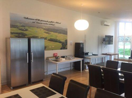 Melleruds Golfklubb Bed & Breakfast Buitenkant foto